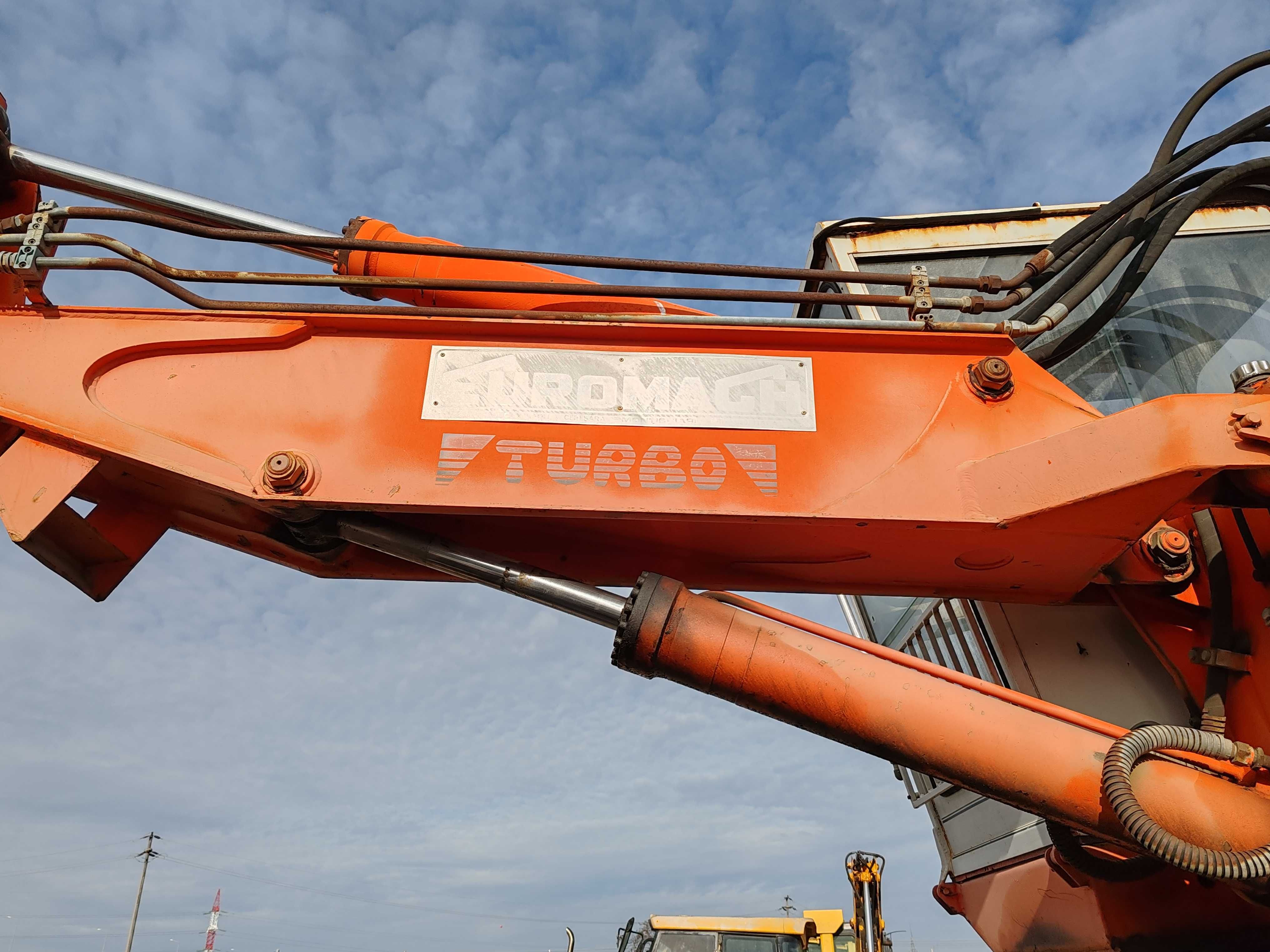 Excavator Paianjen Tigrone 6000 Turbo Accept orice test