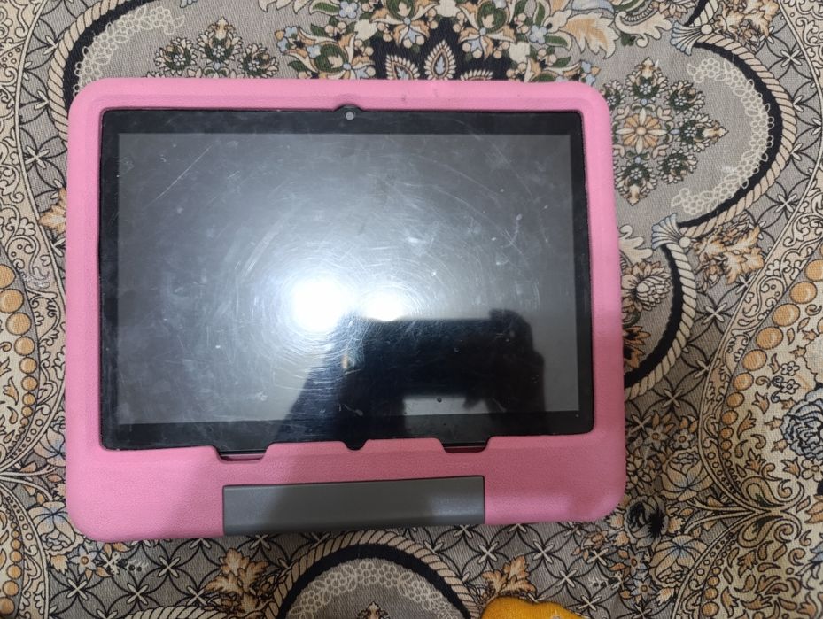 Planshet Discover  srochna sotiladi