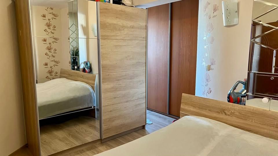 Продава се Четиристаен апартамент в София, Люлин 9 - 137 кв.м за 1752 €/кв.м - Снимка #11