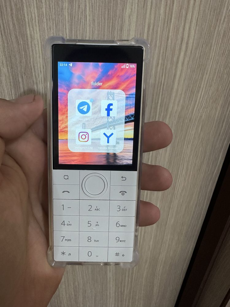 Kamerasiz android original telefon F22 3/32 lik yangi
