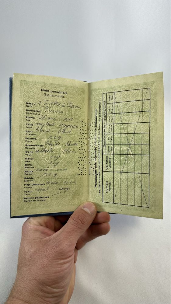 Pasaport vechi interbelic document regalist de colectie