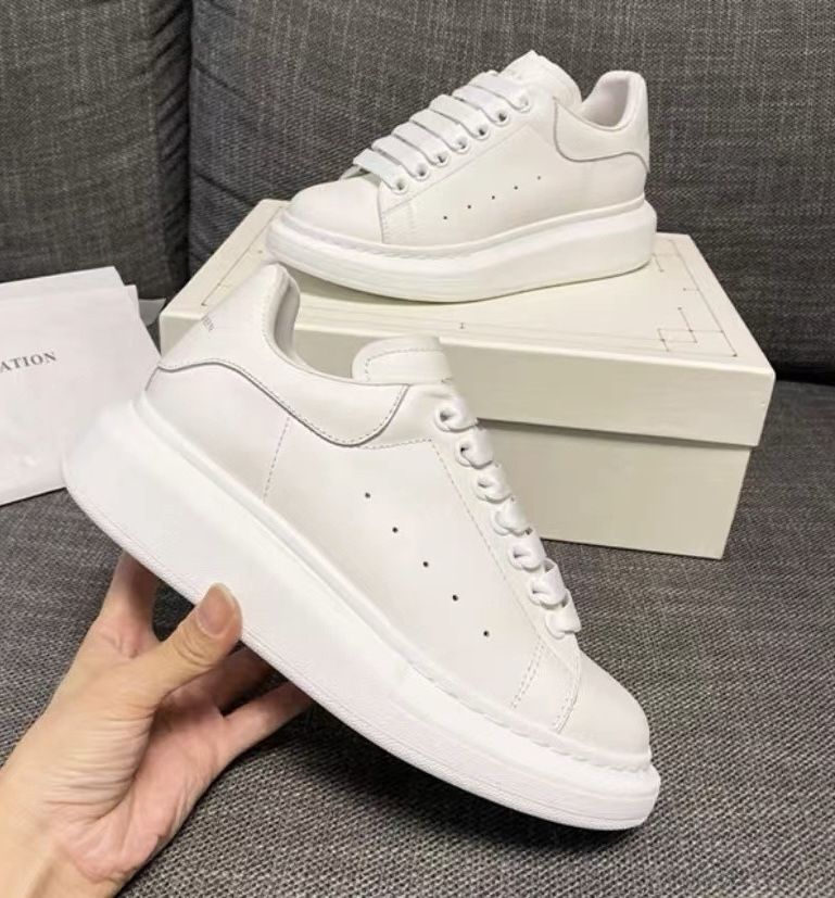 Adidasi // ALEXANDER MCQUEEN \\ Premium / 2025