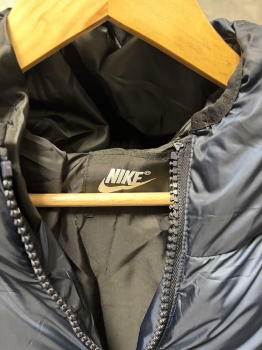 Geaca lunga nike S , M , L , XL