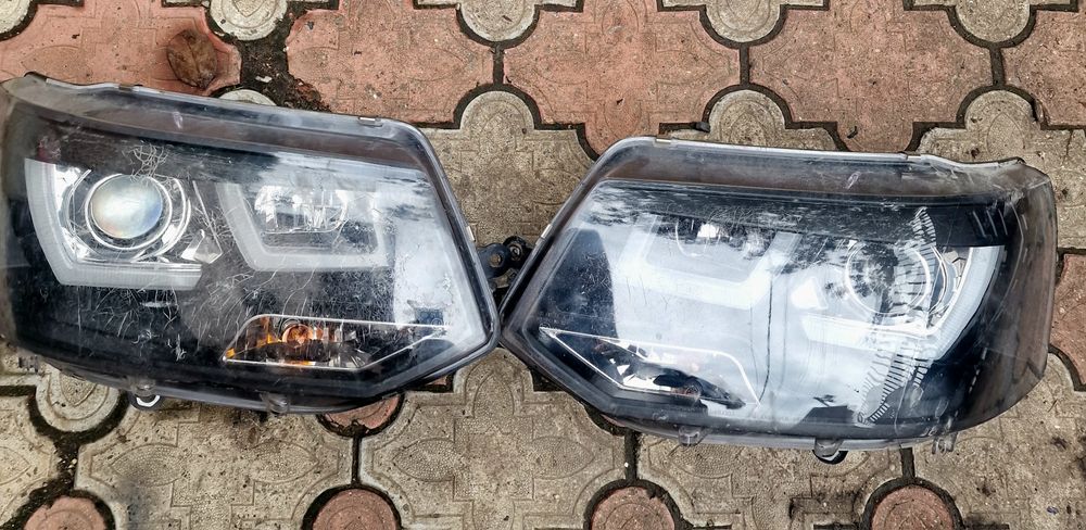Faruri Faruri VW T5 T5 10-15 BLACK LED DR