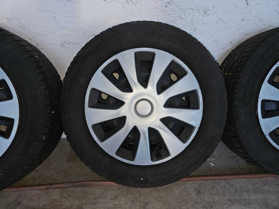 Set Jante și  Anvelope iarna Hankook 225/60 R17