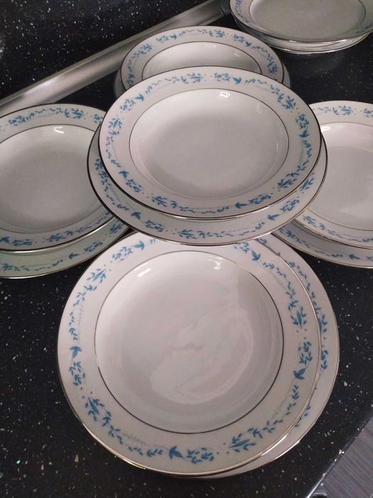 Уникален немски сервиз за хранене