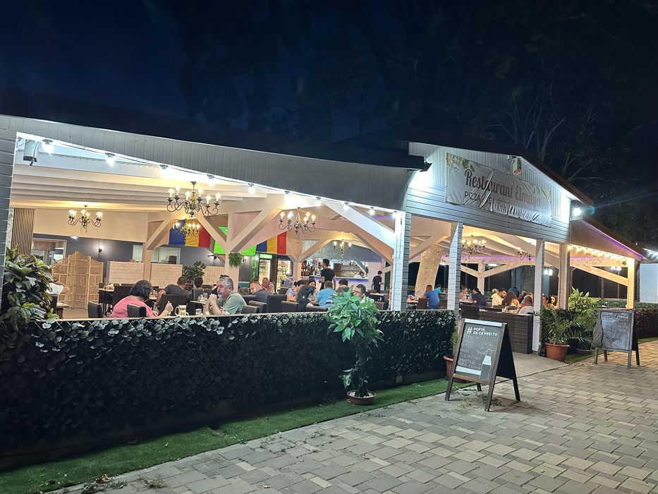 Inchiriez Restaurant ,afacere la cheie in statiunea Olimp