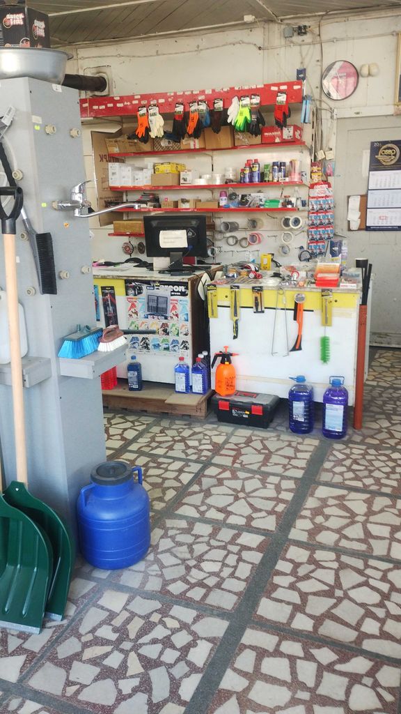 Продава се Магазин в Пловдив, Каменица 1 - 136 кв.м за 188 €/кв.м - Снимка #4
