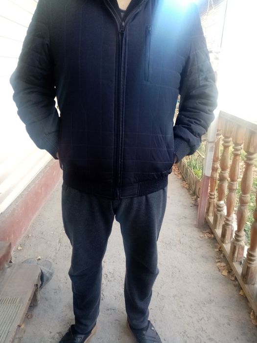 Мужская куртка на верблюжем подкладе.