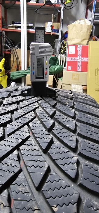 Cauciucuri iarna 235 55 18 Bridgestone  Blizzak