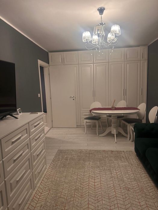 Persoană fizică vând Apartament 2 camere mobilat, Bucium confort
