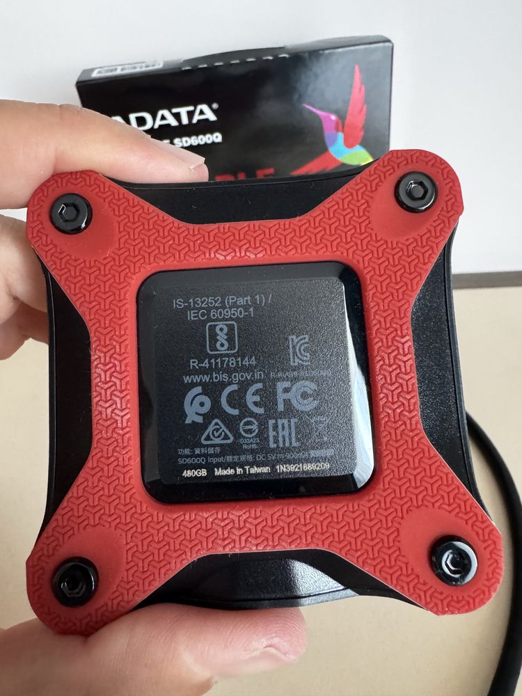 Външен хард диск SSD AData 480gb