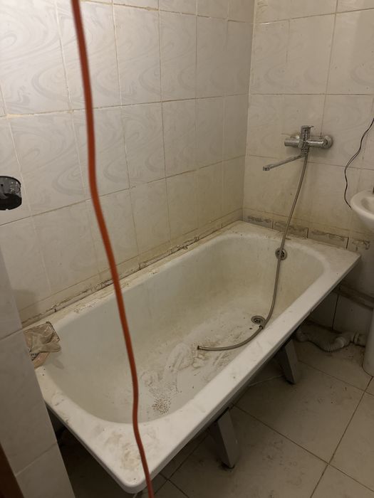 Отдам бесплатно ванная