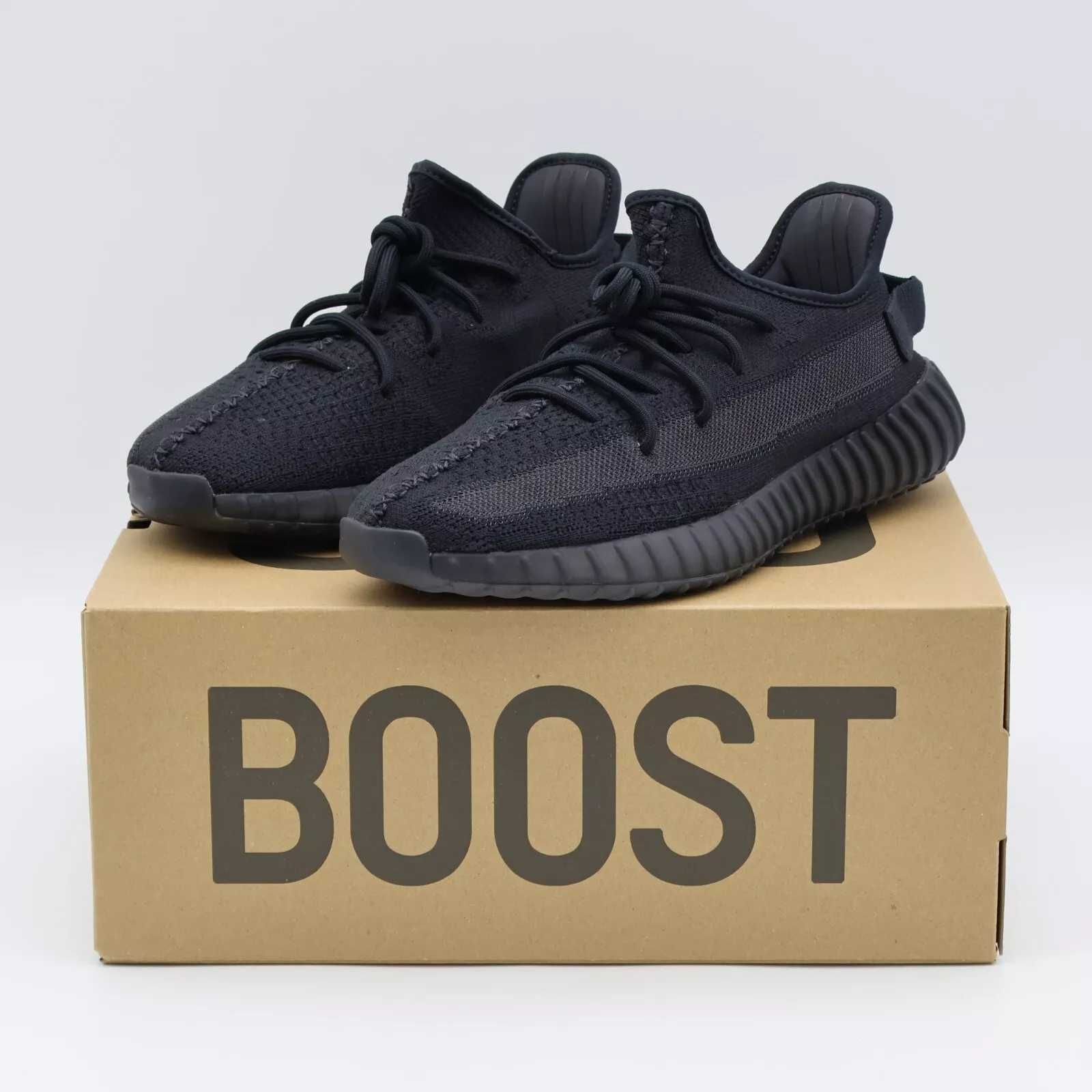 Adidasi Yeezy Boost 350 V2 Black Iconic Edition