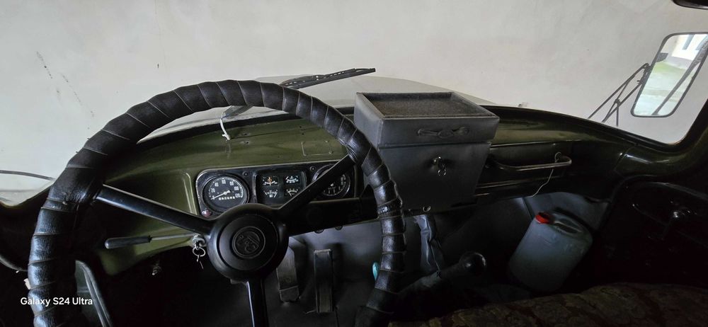 Zil-130 Sotiladi