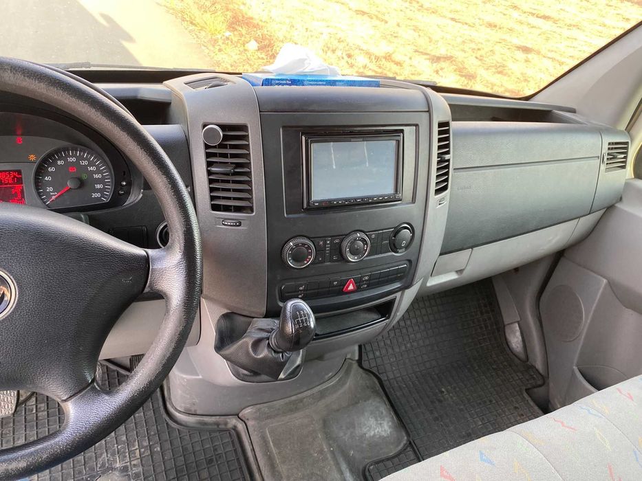 Volkswagen Crafter 2.5 TDI, 163CP an 2008 utilitara