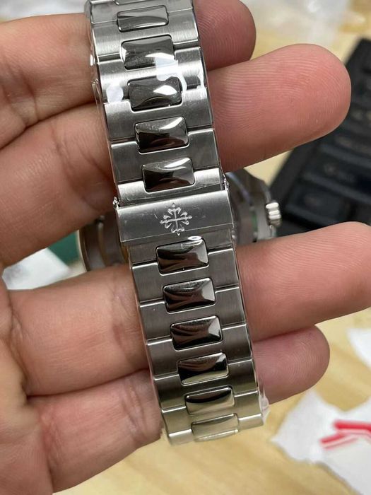 Patek Philippe Nautilus Silver Collectie v2