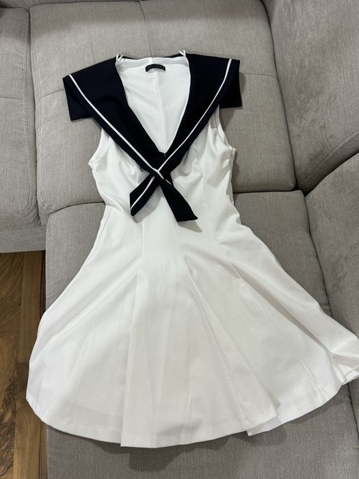 Бяла Рокля  Zara