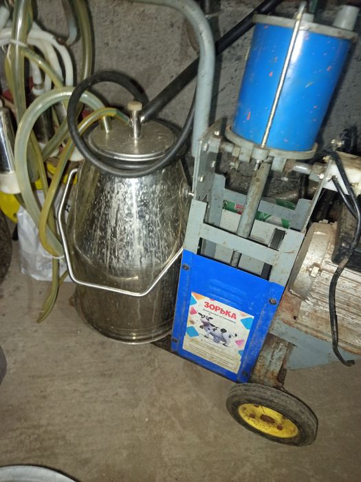 продам два сепаратора Мотор Сич 100(украина)