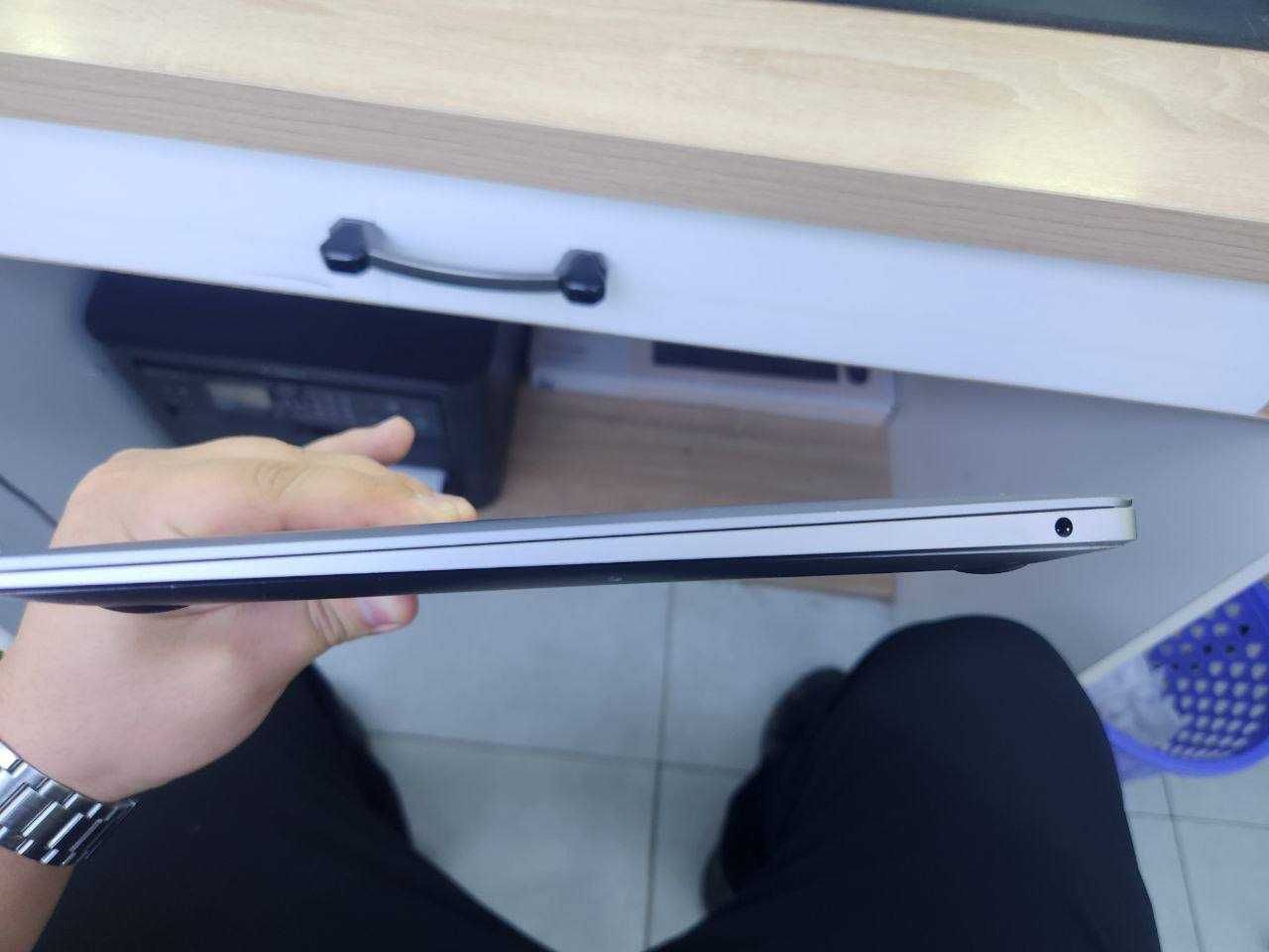 Macbook Air  M1 Apple