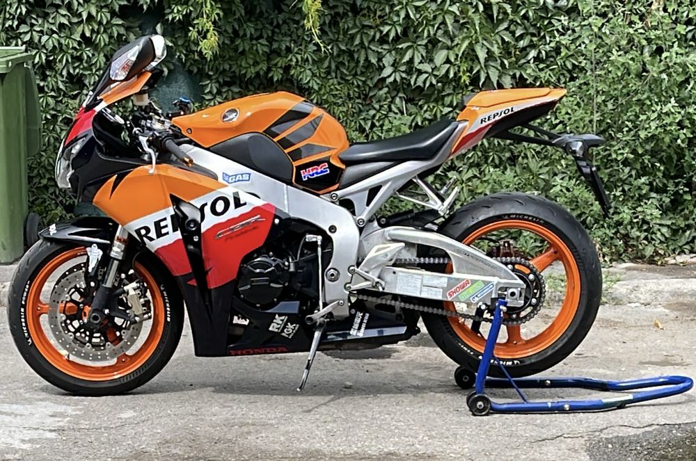 Honda CBR 1000RR SC59 Repsol NU Ducati,Yamaha,Suzuki,Kawasaki,Aprilia