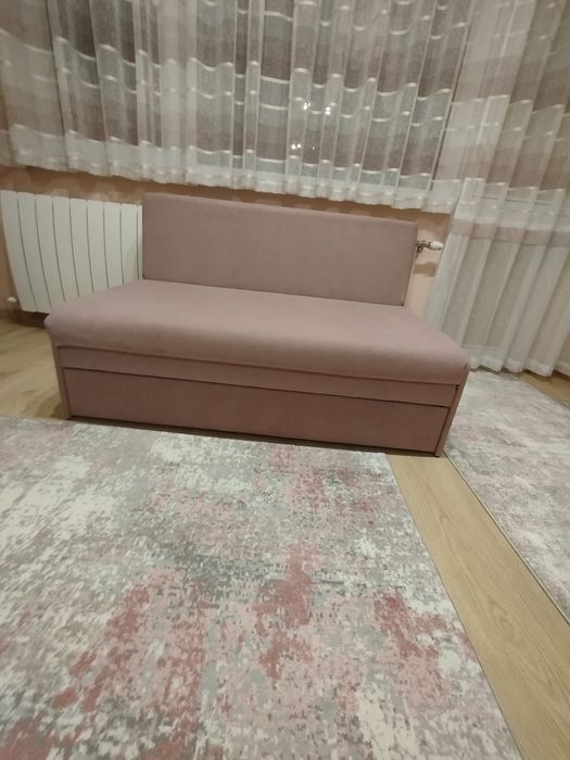 ЧИСТО НОВ разтегателен диван