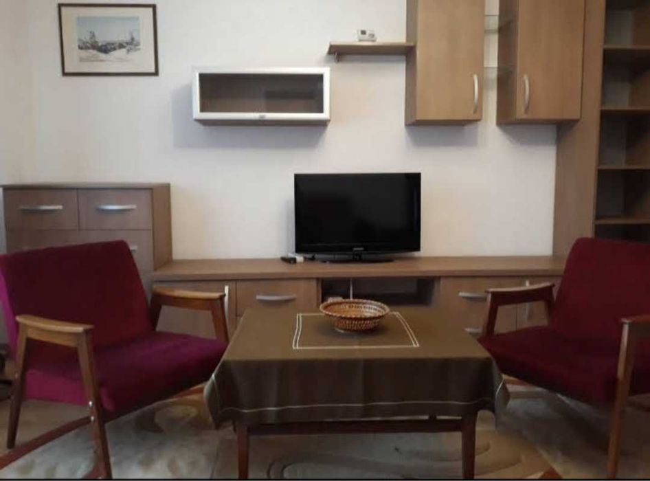 Ap 1 camera de inchiriat-str. Dorobantilor ,Mărăsti- semicentral