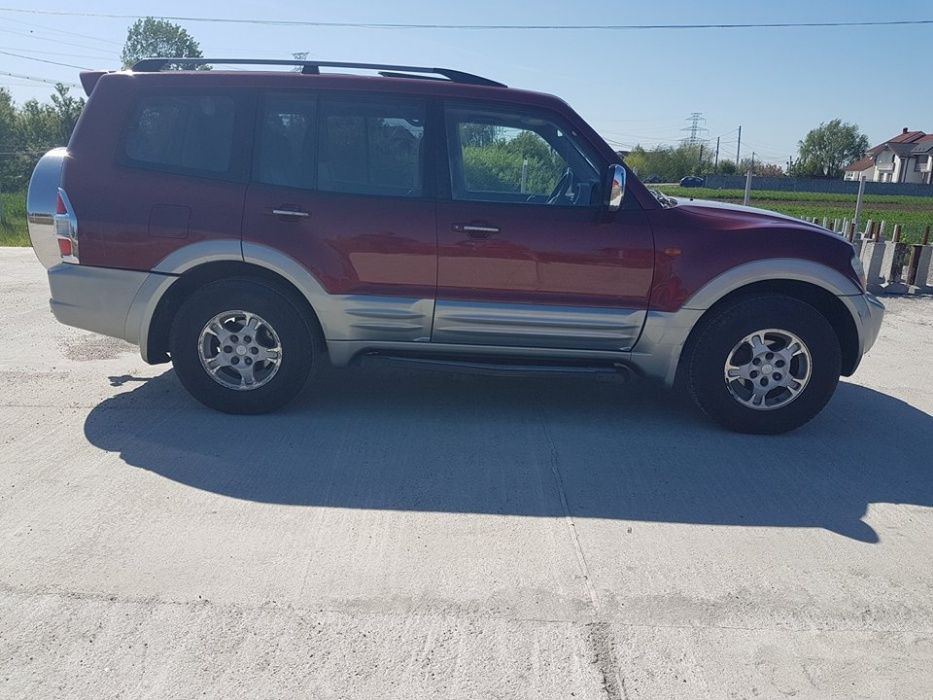 Dezmembrez mitsubishi pajero shogun 3.2 di-d 4m41 cutie automata