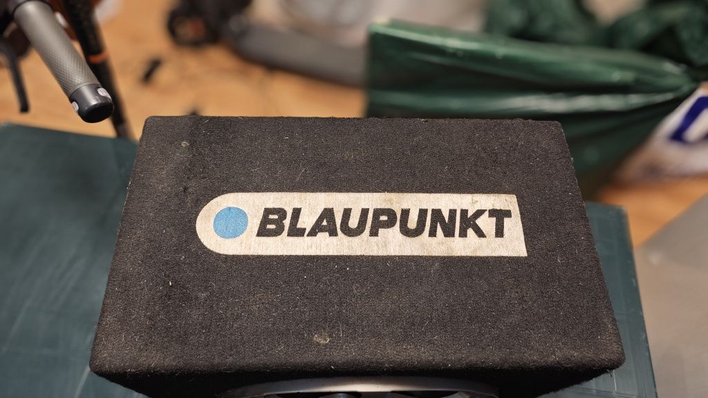 Бас каса blaupunkt 12 инча