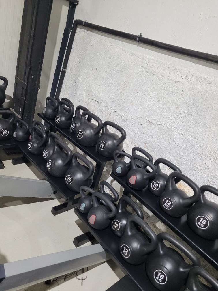 Пудовки сет 2х4 2х6 2х8 2х10 2х12 2х16 2х20 комплект kettlebell 760 лв