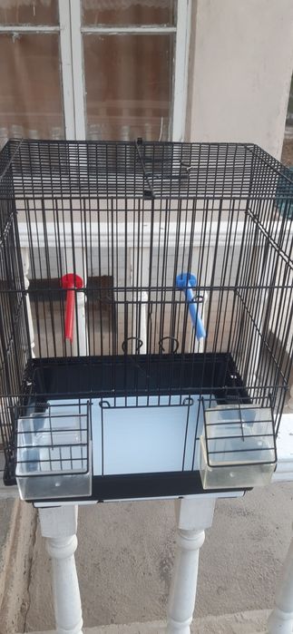 Кафаслар 2 дона зор ахволда