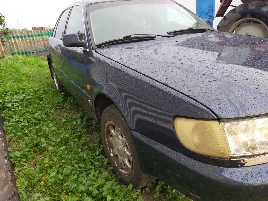 Продам ауди 100 с4