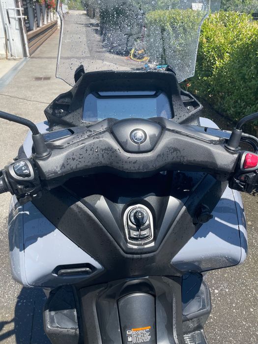 Vand Yamaha 300Tricity..2023