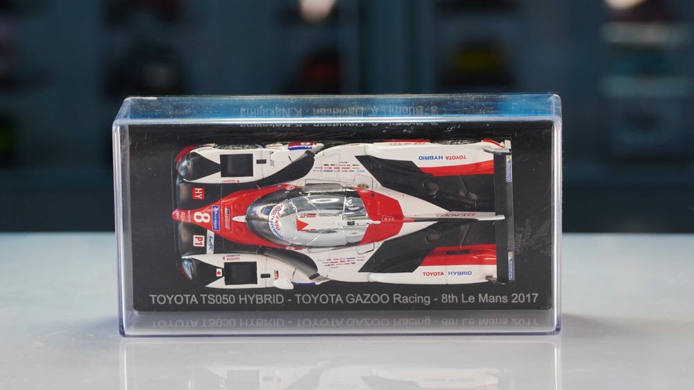 Toyota TS050 Hybrid 2.4L Turbo V6  - Spark/ Hachette 1:43