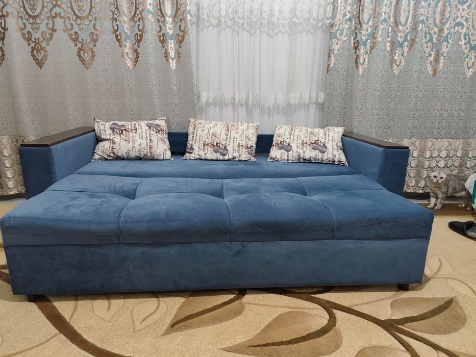 Продам диван в идеальным состоянии