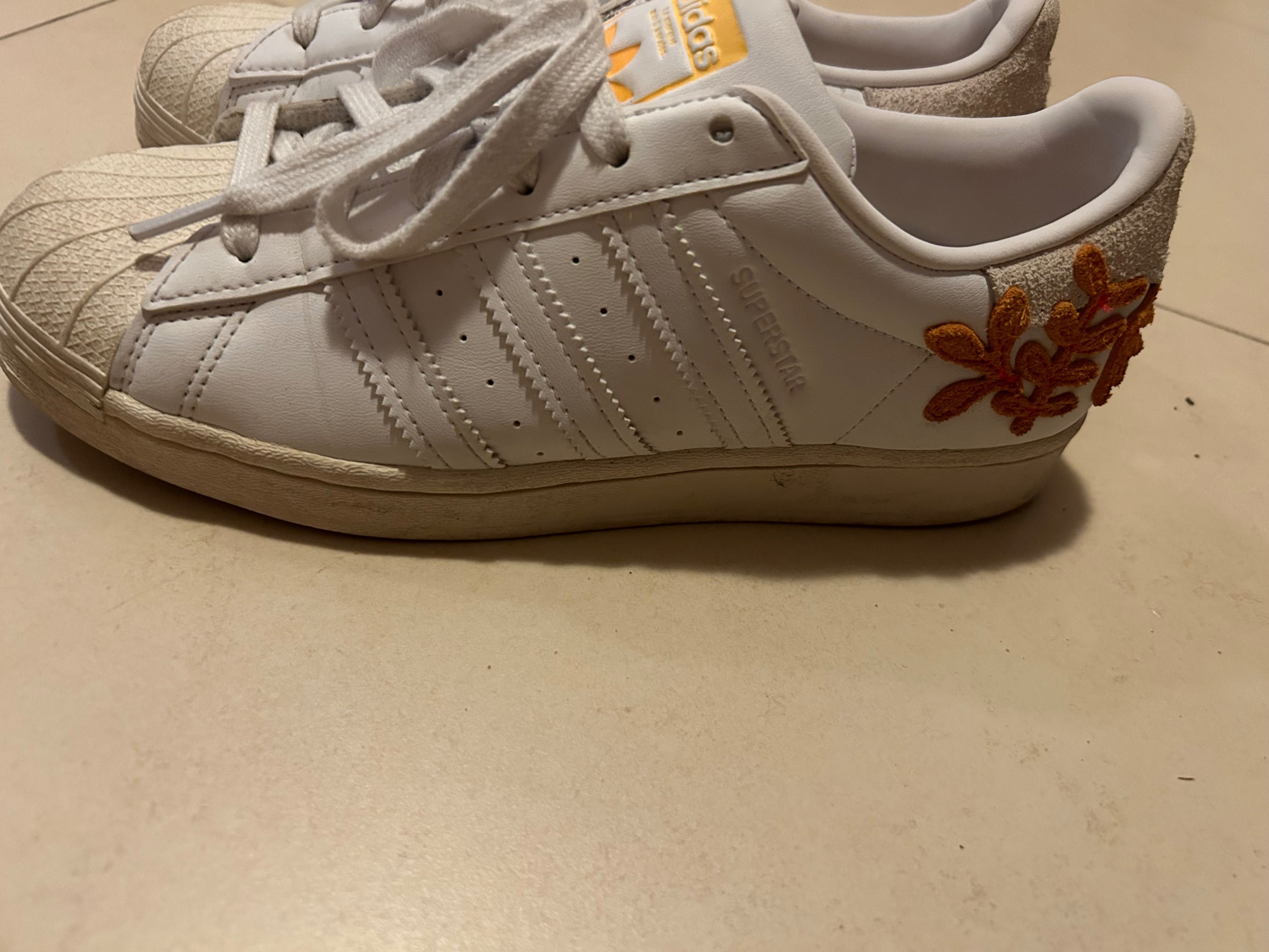 Маратонки адидас adidas