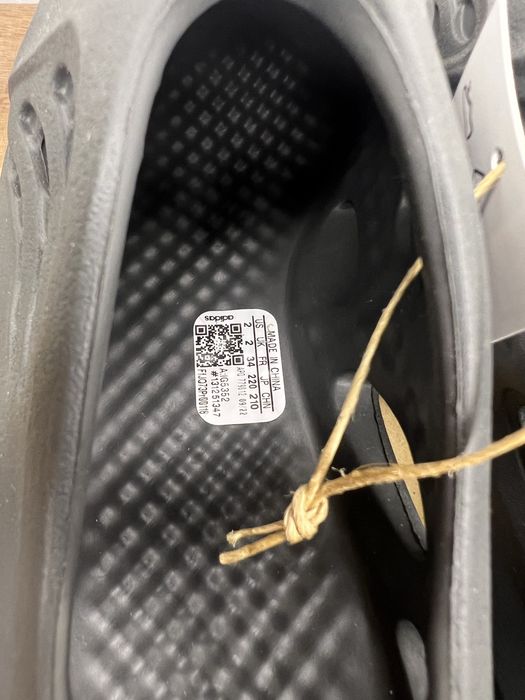 Adidas Yeezy Foam RNR Carbon - детски 34 номер
