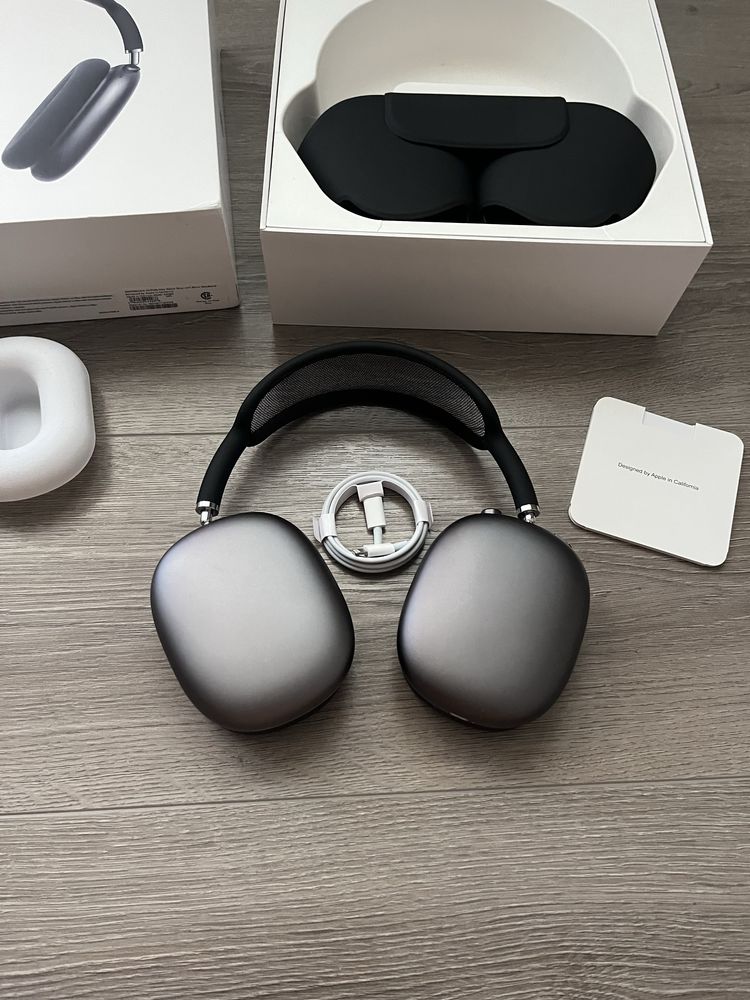 Apple Airpods Max Автентични в гаранция