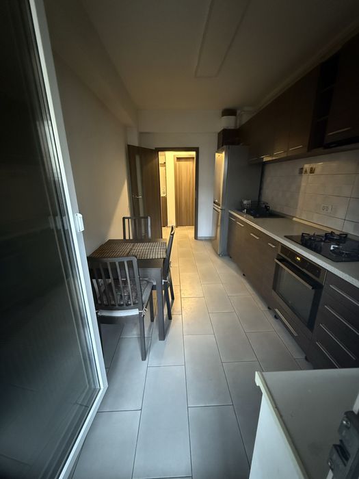 Apartament 3 camere cu terasa si 2 bai – parter