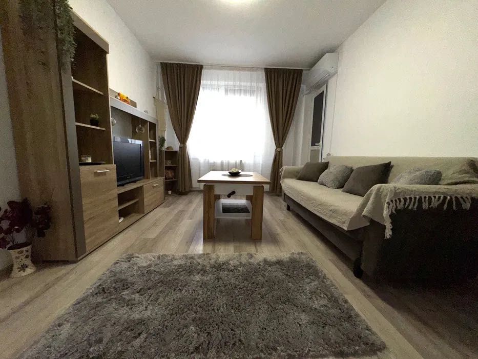 Inchiriez apartament 2 camere