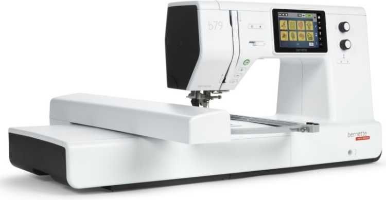 Швейная машина BERNETTE B79
