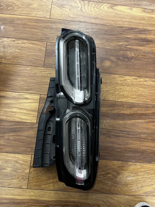 Оригинални стопове за Camaro 2019+