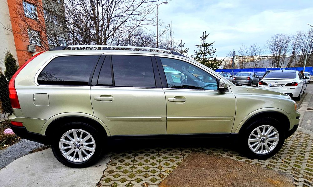 VOLVO XC90 D5 4х4 AWD печка 6+1, пълна серв. история