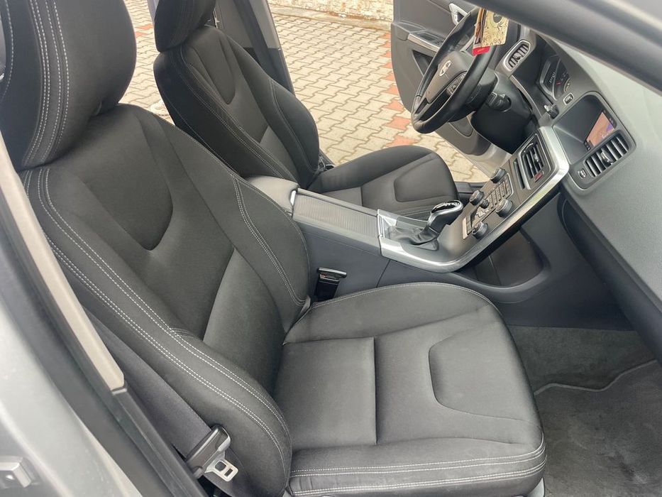 Volvo S60 D4 / automata / stare impecabila / km reali !
