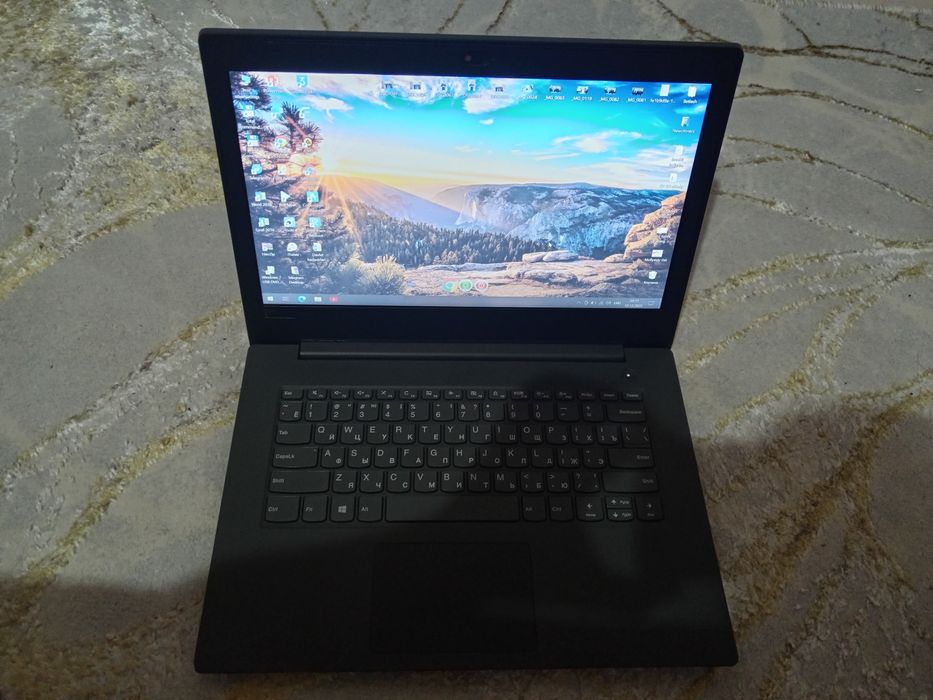 Lenova 256gb ssd 1tb hdd i3