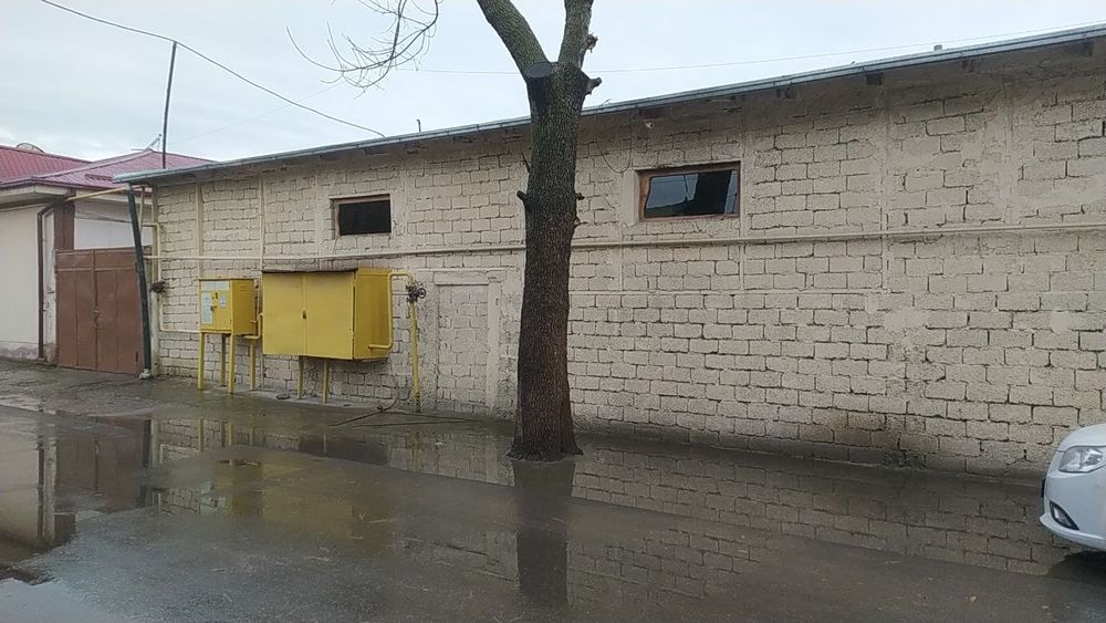 Продаётся чорсу базар  2,3 соток