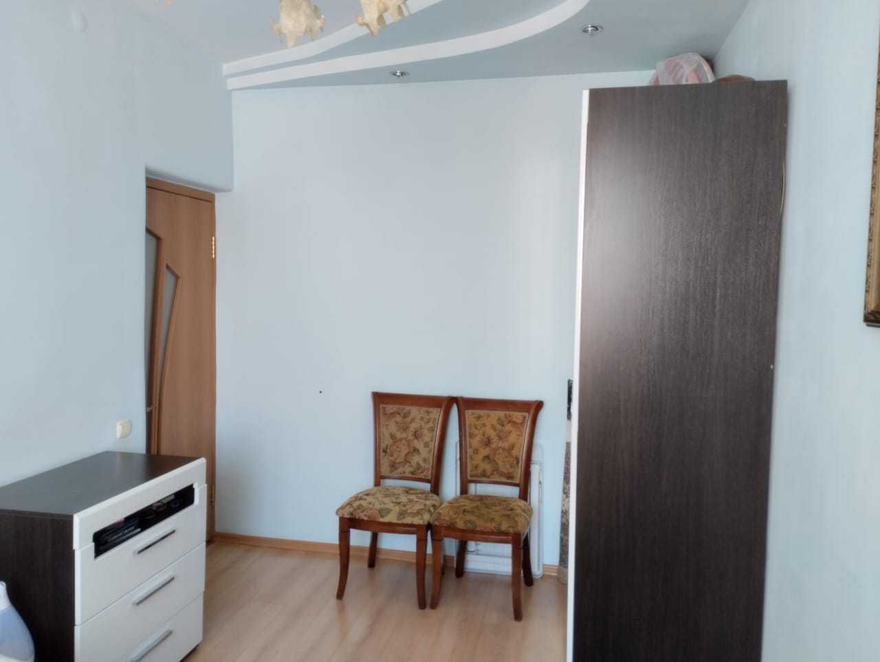 Продам 4 ком квартиру в центре