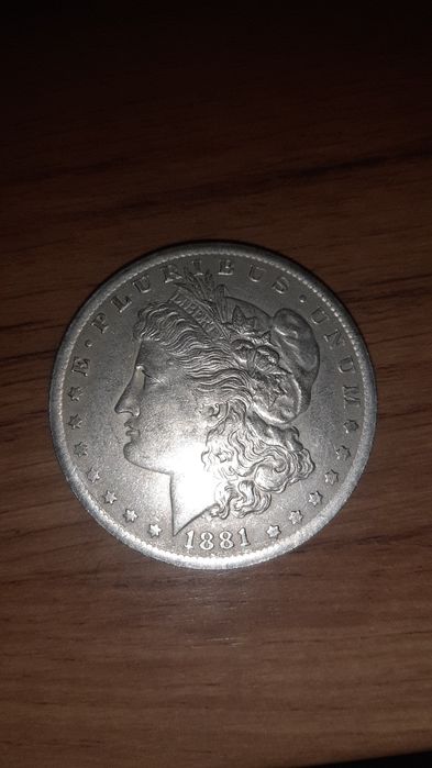 Колекционерски еднодоларови монети