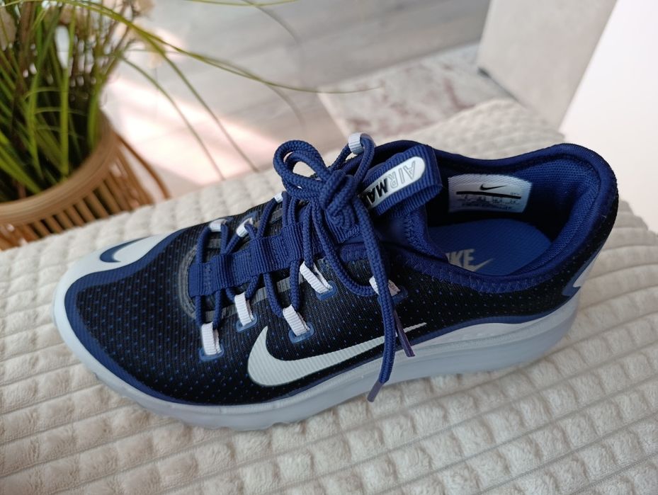 Дамски маратонки ,,Nike" , оригинални.