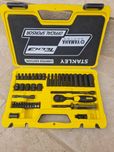 Ново гедоре Stanley Tech 3